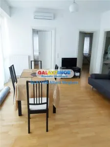 Inchiriere Apartament 3 camere Delea Veche - foto 2