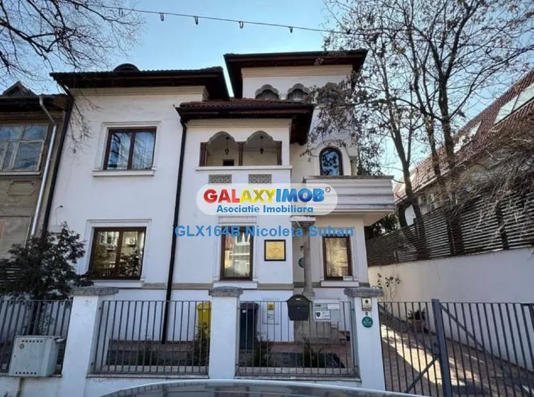 Vila superba | Cotroceni | 8 camere terasa si gradina - foto 1