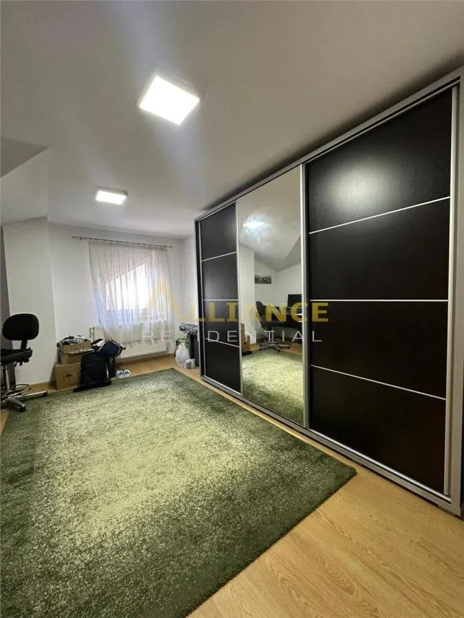Casa individuala cu curte proprie | spatiu comercial - foto 5