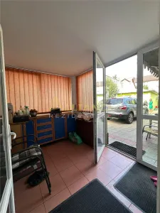Casa individuala cu curte proprie | spatiu comercial - foto 10
