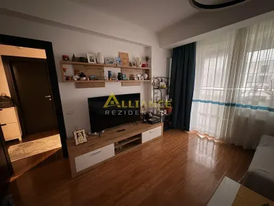 Apt 2 camere decomandat Mobilat Utilat - foto 2