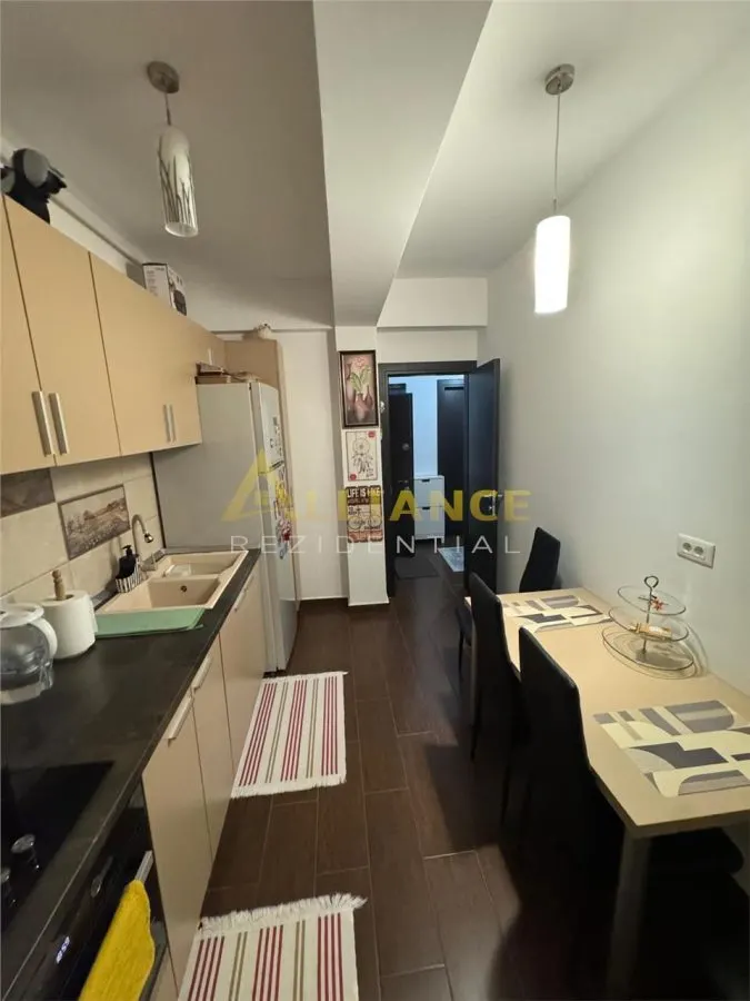 Apt 2 camere decomandat Mobilat Utilat - foto 10