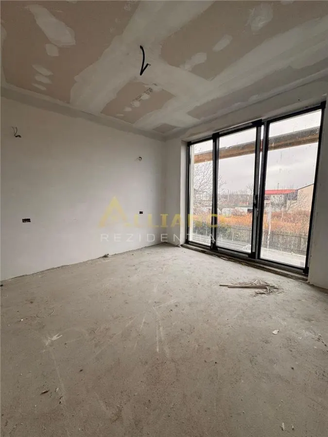 Vila cu 5 camere - 4 bai | 180 MPU - Teren 190 MP - foto 10