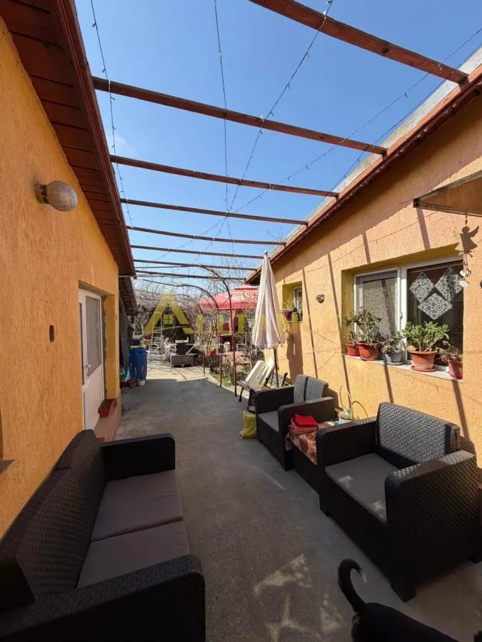 EXCLUSIVITATE casa + teren 754 mp | 2 locuinte | garaj | Catelu - foto 5