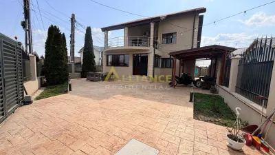 Vila spatioasa cu 9 camere, foisor, magazie, curte amenajata complet - foto 2