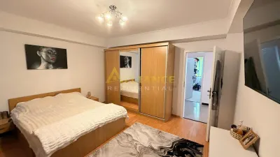 Vila spatioasa cu 9 camere, foisor, magazie, curte amenajata complet - foto 11