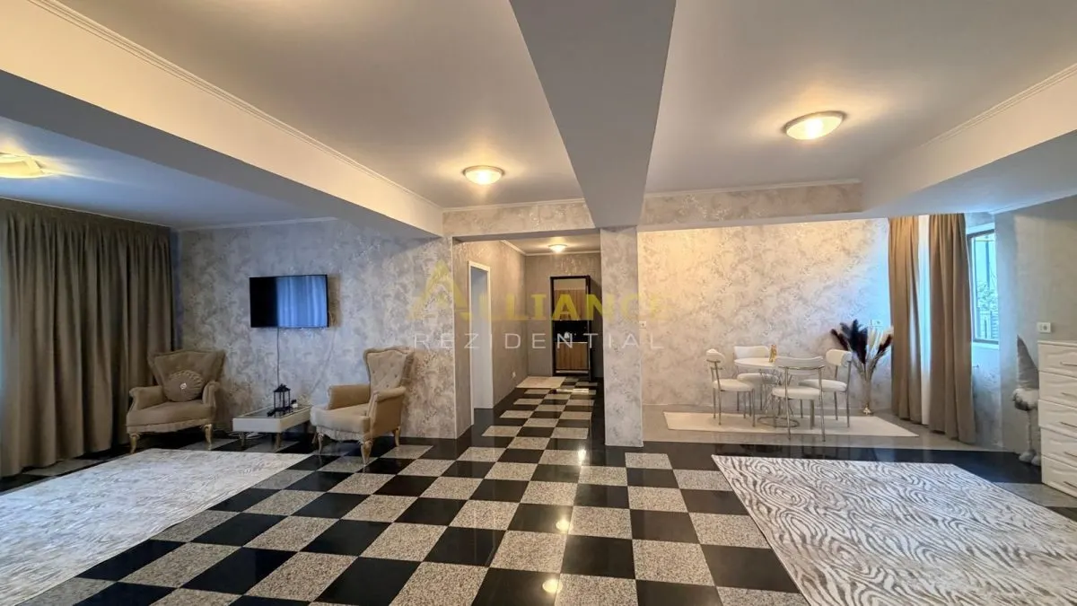 Vila spatioasa cu 9 camere, foisor, magazie, curte amenajata complet - foto 5