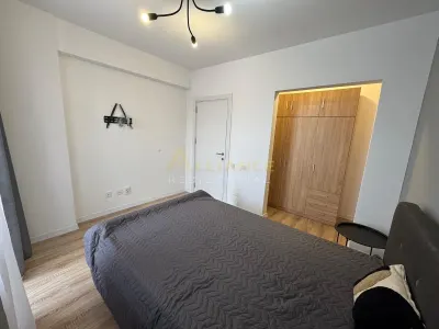 Metrou Berceni, 2 camere mobilat cu balcon - foto 6