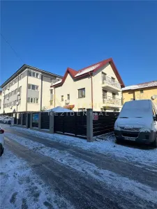 Casa individuala 213 mp, teren 300 m - foto 7
