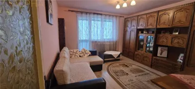 Apartament 3 camere | Decomandat | Mobilat si utilat | Zona Intrarea Pinului â€“ Bistrita - Bistrita