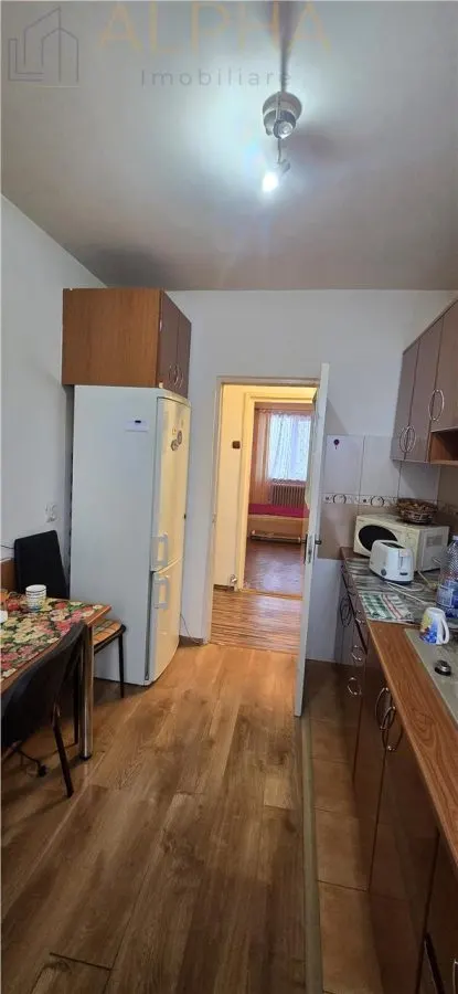 Apartament 3 camere | Decomandat | Mobilat si utilat | Zona Intrarea Pinului â€“ Bistrita - foto 9