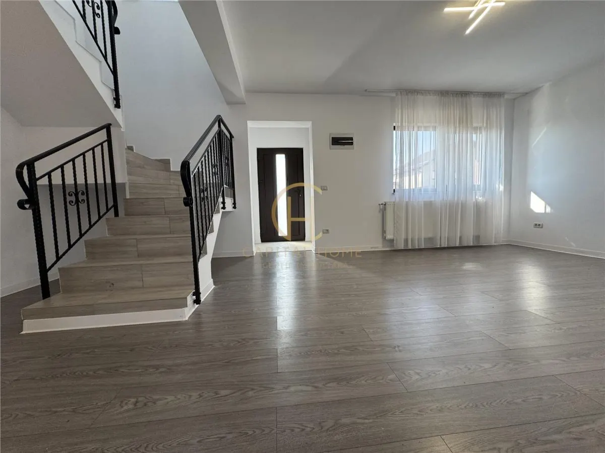 Duplex de Vânzare în Miroslava - Balciu - foto 5