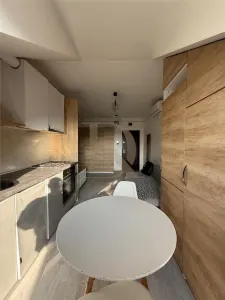 Apartament de vânzare cu 2 camere Sf. Lazar - Palas - Iasi