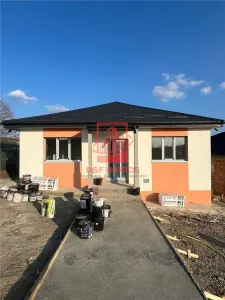 CASA TOMESTI PRIMARIE 470mp Teren, cu toate utilitatile - Iasi