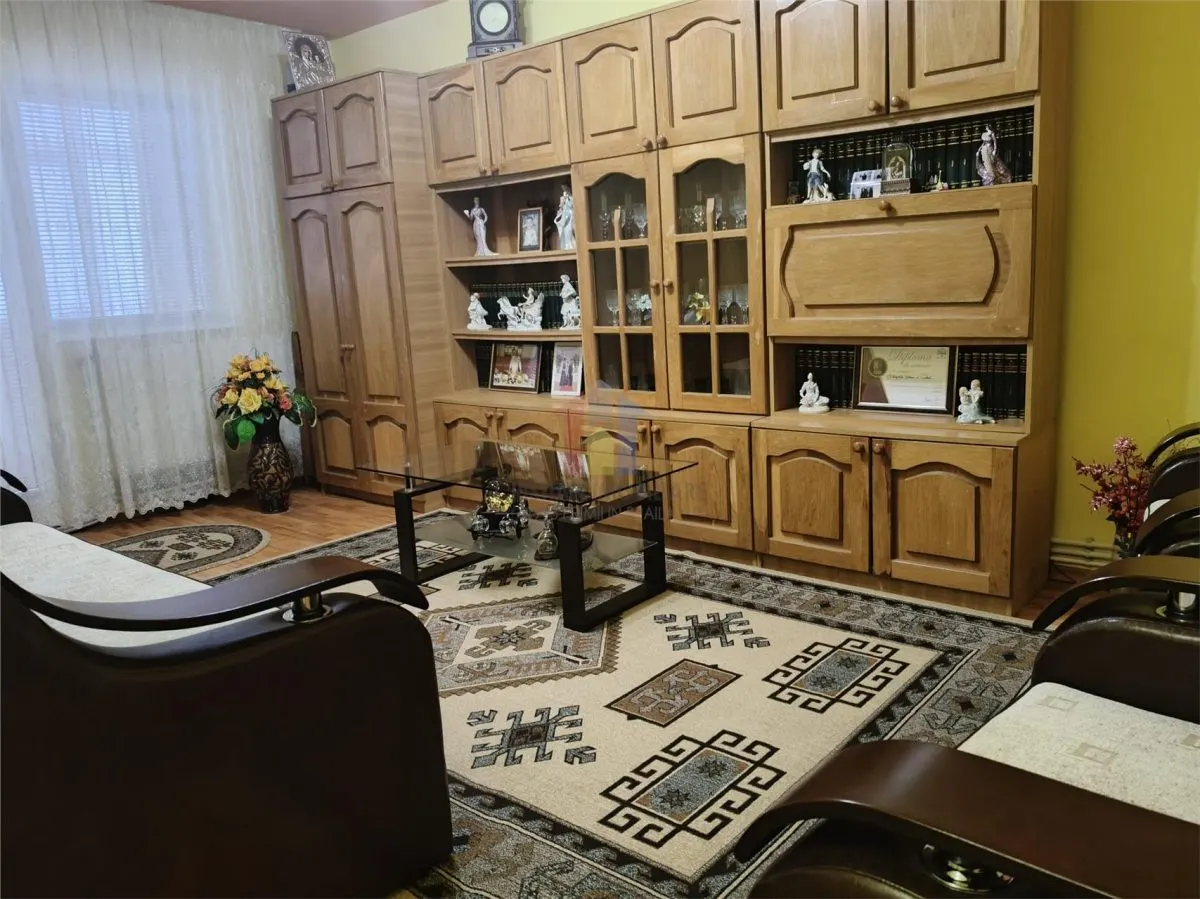 3 camere, Mobilat si Utilat, etaj 1, Progresu - foto 3