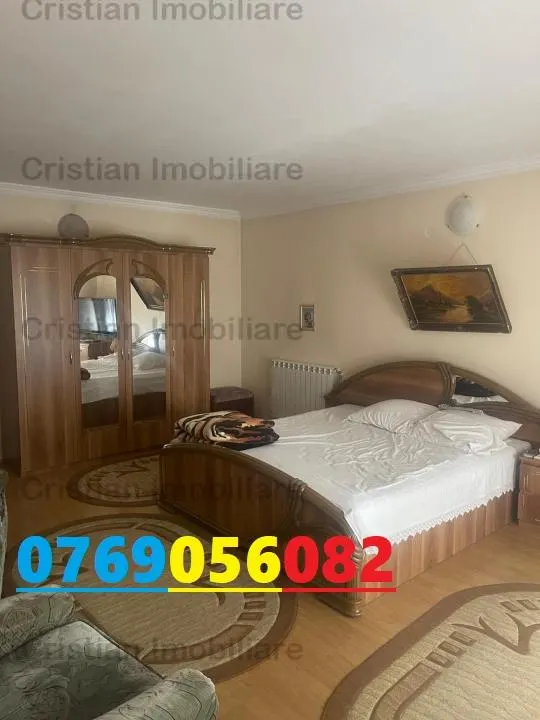 Casa 3 camere,decomandata, construcie anul 2000,Centru - foto 1