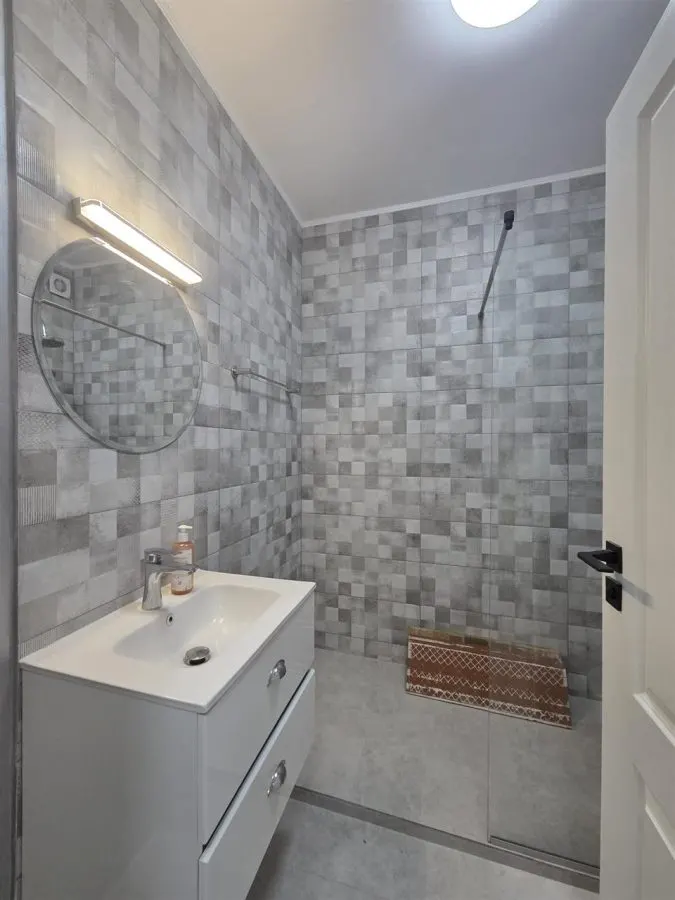 Apartament 2 camere,deccomandat,Sanmartin,Oradea;Bihor - foto 3