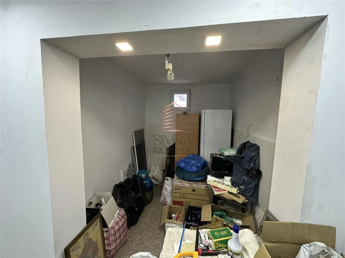 Casa 5 camere parter + etaj, teren de 1000  mq  Livada - foto 4