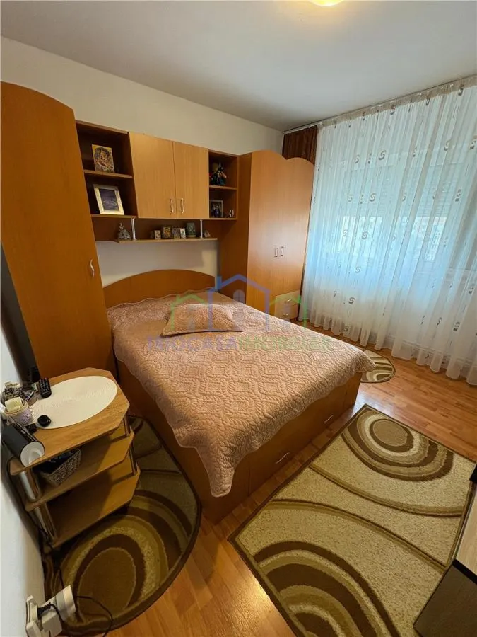 Apartament 3 camere Sarari - foto 3