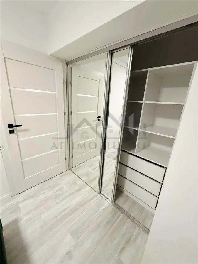 Apartament cu 2 camere de vanzare - foto 2