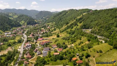 FILM!View superb catre munti,teren pretabil constructie Hotel,4.400 mp, Moieciu de Jos, Bran - foto 10