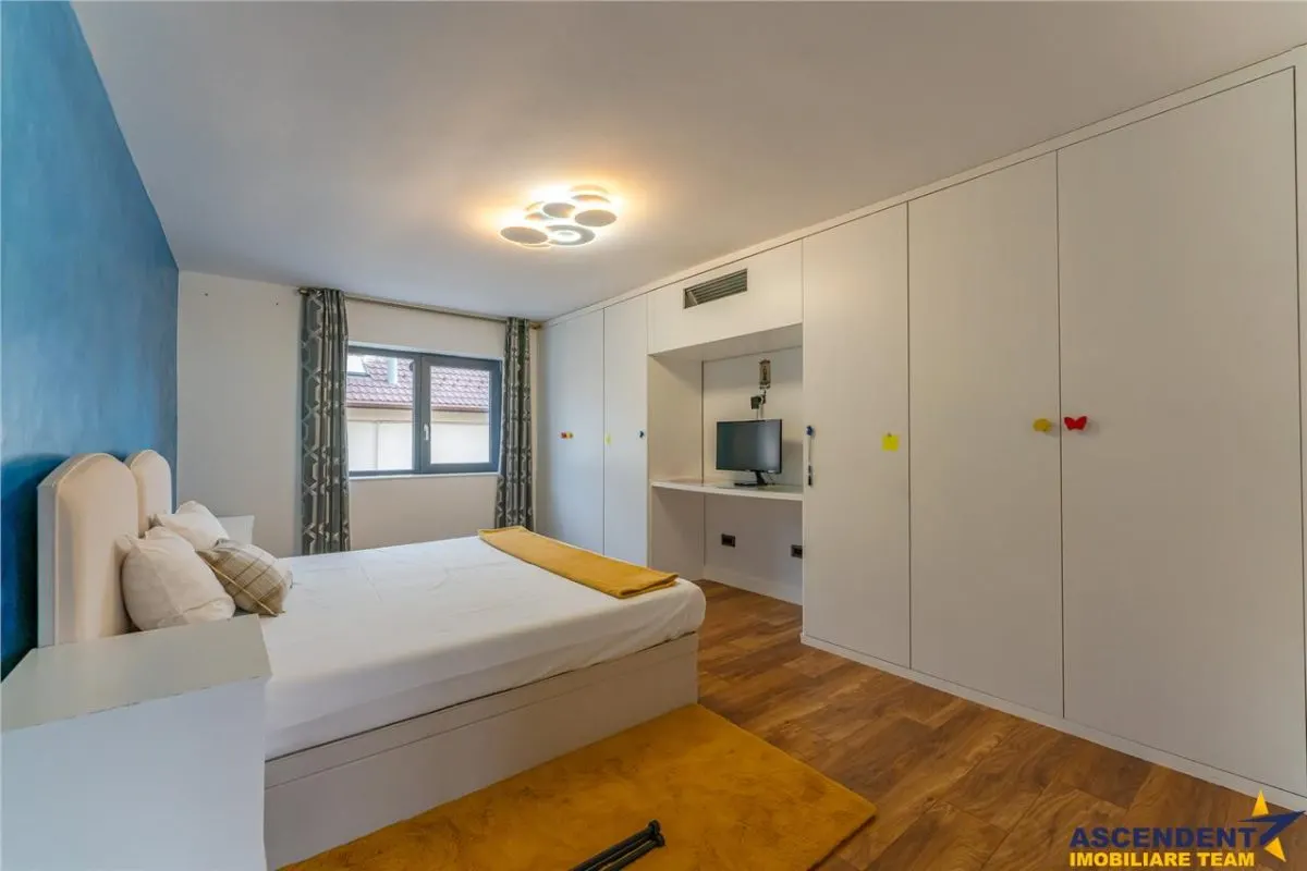 FILM& 3D! Vila high tech, cu semineu, terase,jacuzzi, 151 mp cu acte, 319 mp fara acte, zona Grivitei, Brasov - foto 17