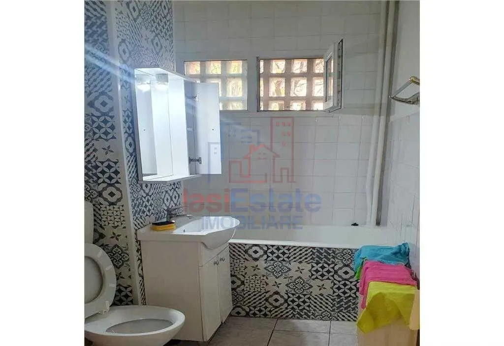 Apartament 2 camere Podu Ros - foto 4