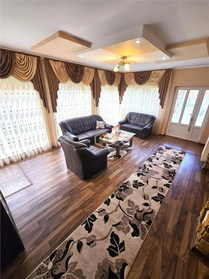 Casa complet mobilata si utilata | Teren 2500 mp | Liniste, natura autentic romanesc - foto 1