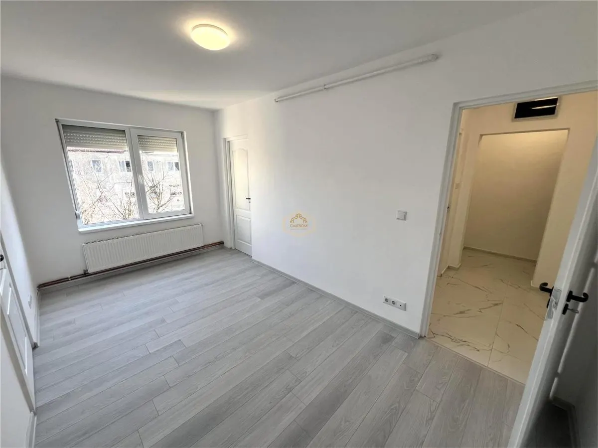 Apartament eficient, 3 camere, complet renovat - foto 1