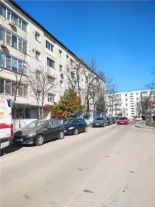 Apartament 3 camere Podu Ros - Iasi
