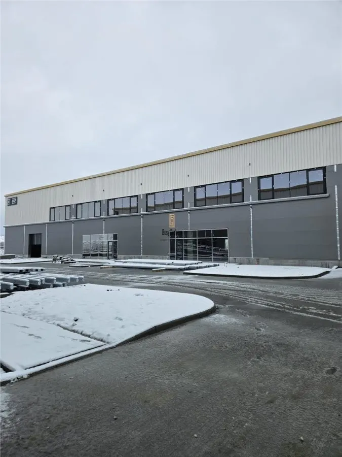 Spatii Industriale - 1296 mp - Productie - Depozitare - Distributie - E-Commerce - foto 5
