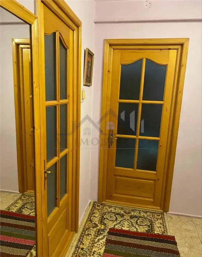 Apartament 3 camere zona Tatarasi - foto 1
