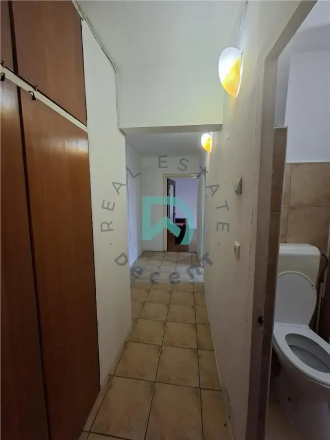 Apartament 2 camere, intermediar, decomandat,  Calea Bucuresti/ Toamnei - foto 11