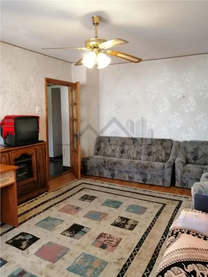 Apartament 4 camere Gara - Silvestru - foto 1