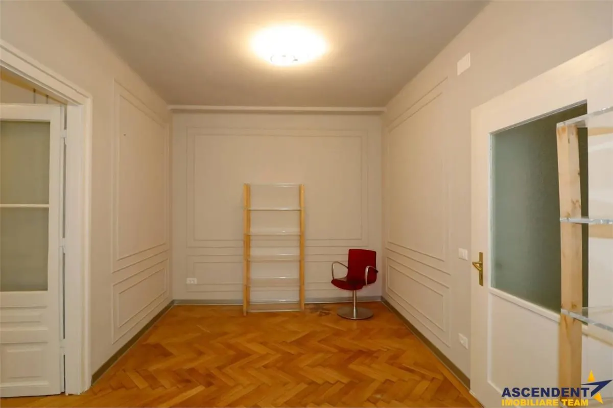 Eleganta si stil: spatiu birouri, locatie premium, Parcul Central, Brasov - foto 7