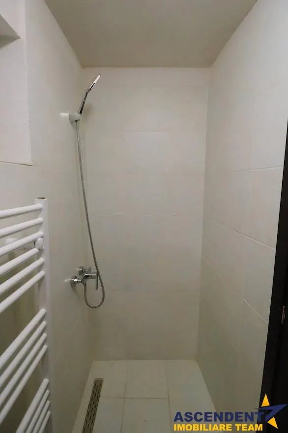 Eleganta si stil: spatiu birouri, locatie premium, Parcul Central, Brasov - foto 8