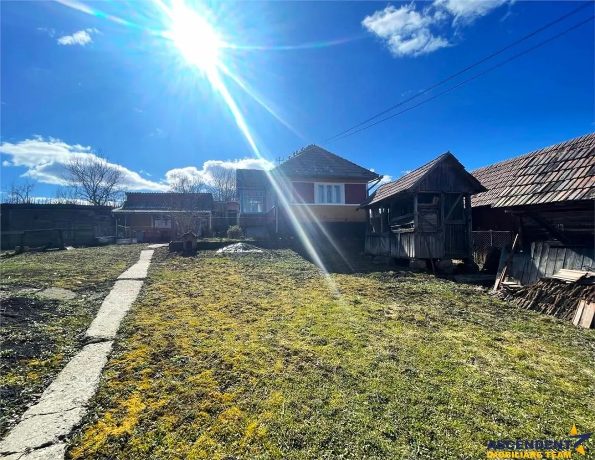 Tur 3D! Casa traditionala+ domeniu de 4.300 mp,livada,anexe:refugiu apreciabil Craiesti, la 28 km de Targu Mures. - foto 10