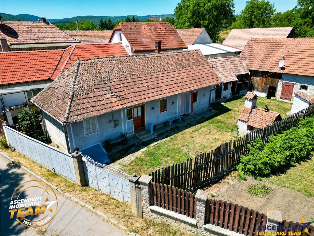 REZERVAT ! Asezare munteneasca: casa din bustean si sura zidita, Arcus, Covasna - foto 11