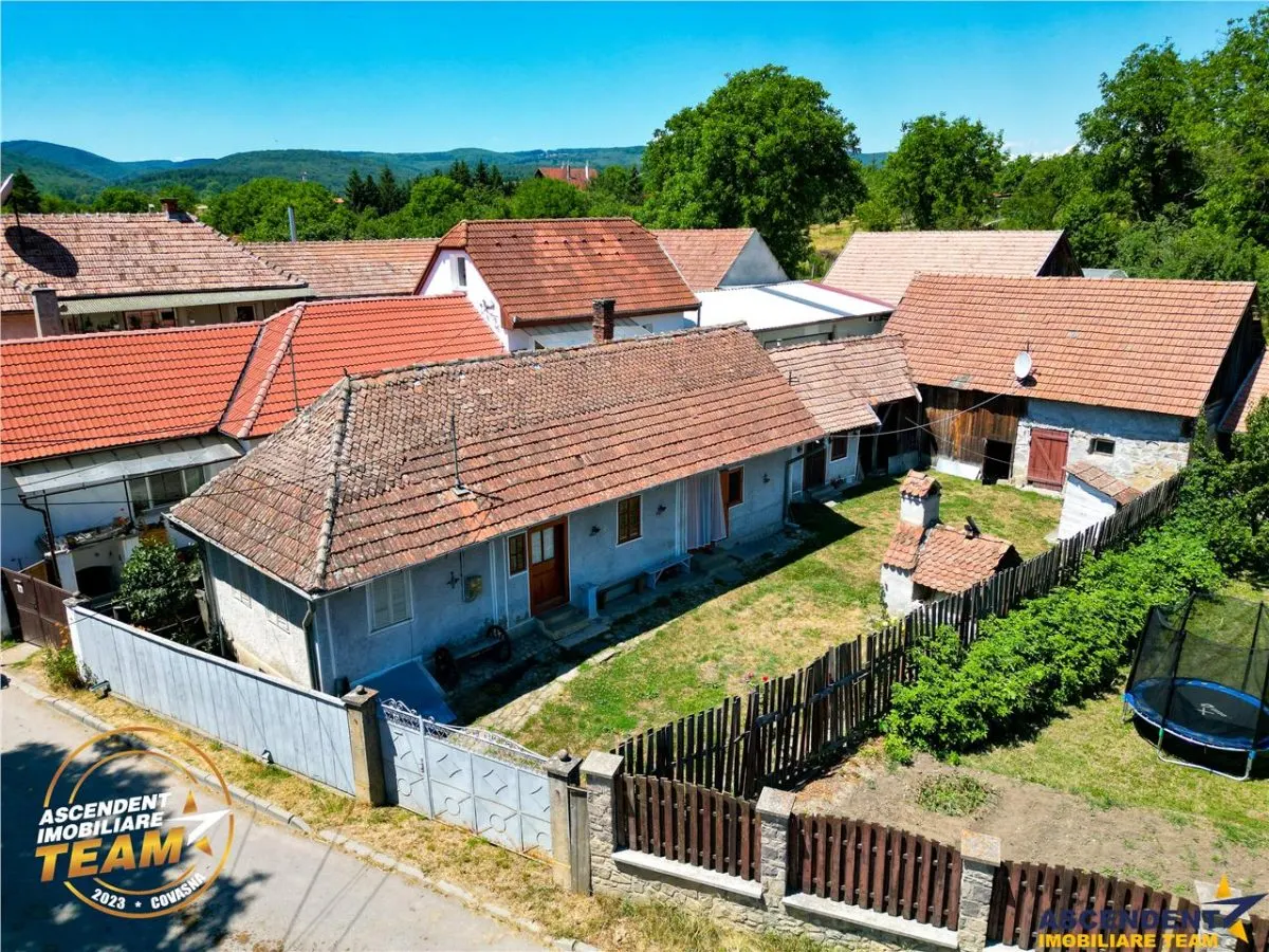 REZERVAT ! Asezare munteneasca: casa din bustean si sura zidita, Arcus, Covasna - foto 22