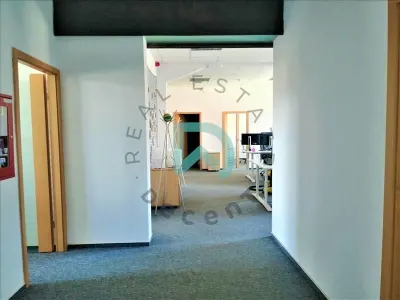 Spatiu birouri, central, Brasov - foto 6
