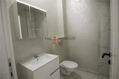 Apartament cu 3 camere – Central, bloc nou - Prima închiriere - foto 9