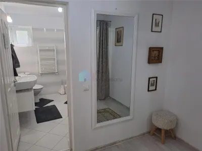 Apartament cu 3 camere de lux in zona centrala - foto 14