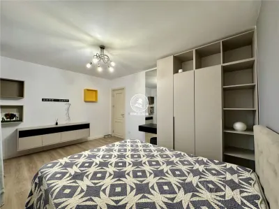 Apartament 4 camere de vanzare Valea Lupului - foto 2