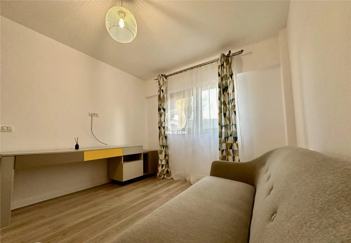 Apartament 4 camere de vanzare Valea Lupului - foto 4