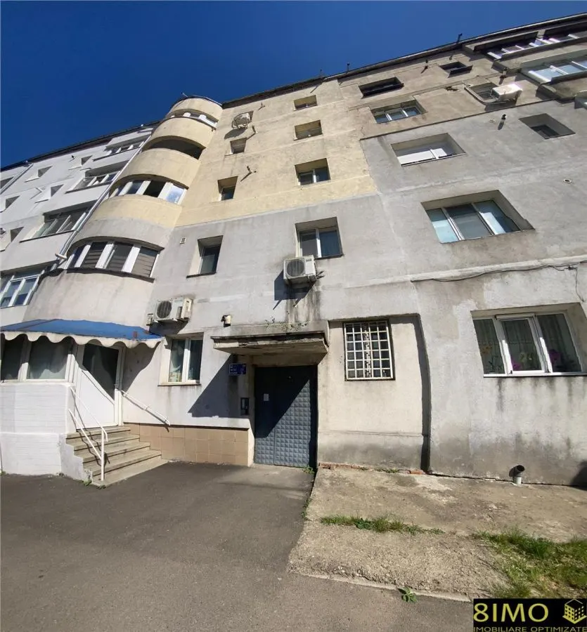 Apartament 3 camere de inchiriat - foto 1