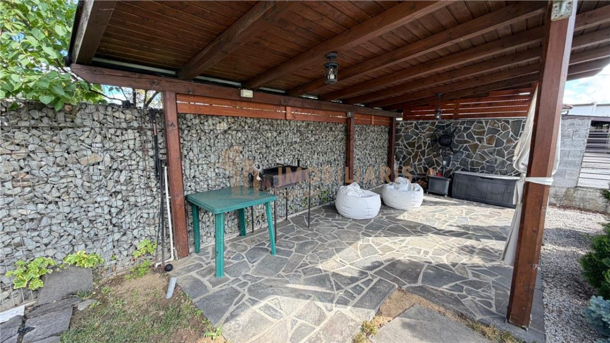 Casa individuala de vanzare-inchiriere, zona Marul de Aur - foto 17