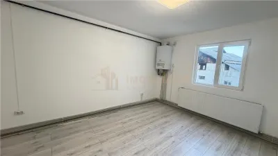 Garsoniera de vanzare, zona Piata Mare - Baia Mare