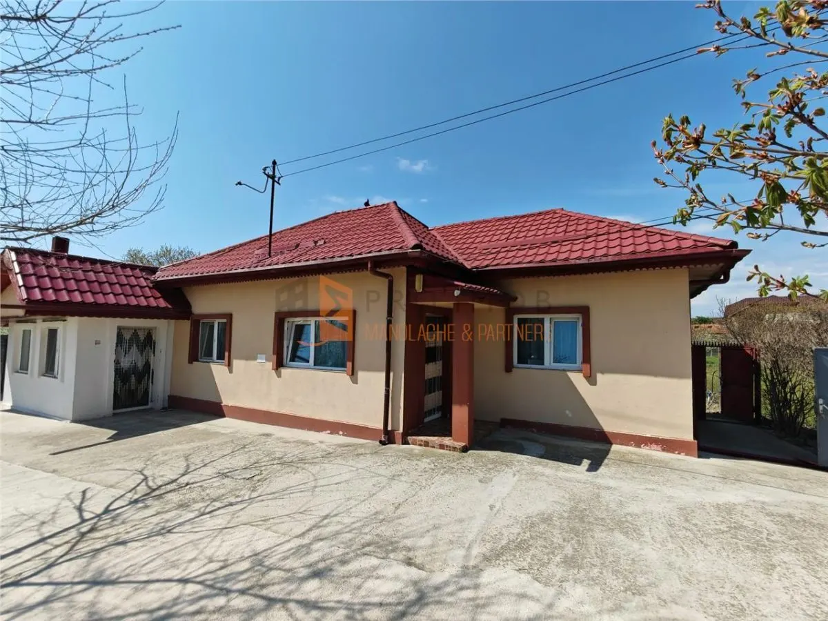 Casa tip parter zona Candesti - foto 2