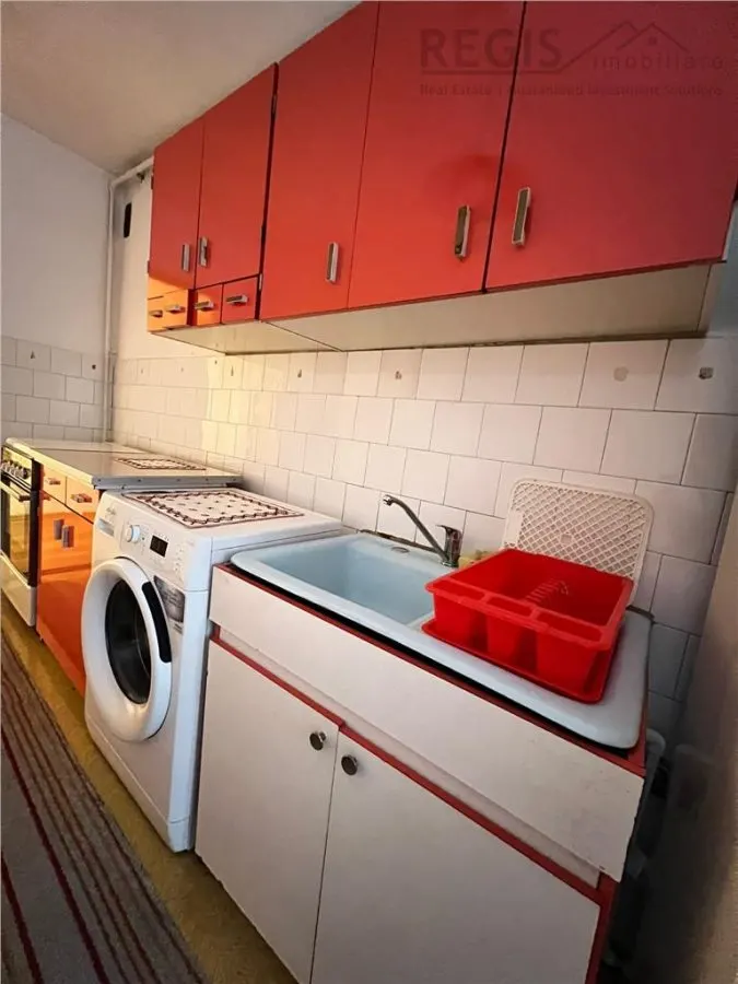 Vanzare apartament 2 camere - Astra, strada Cocorului - foto 7