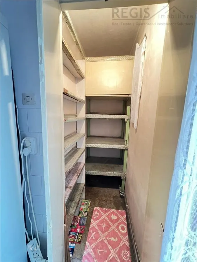 Vanzare apartament 2 camere - Astra, strada Cocorului - foto 9